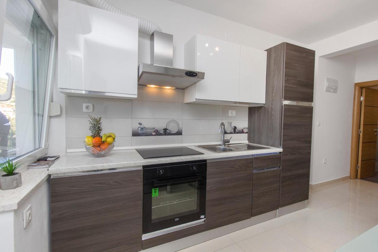 Apartmani Malis Razanj Exterior photo